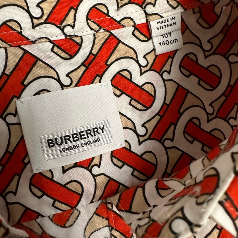 Burberry button down tee - Picture 4 of 4